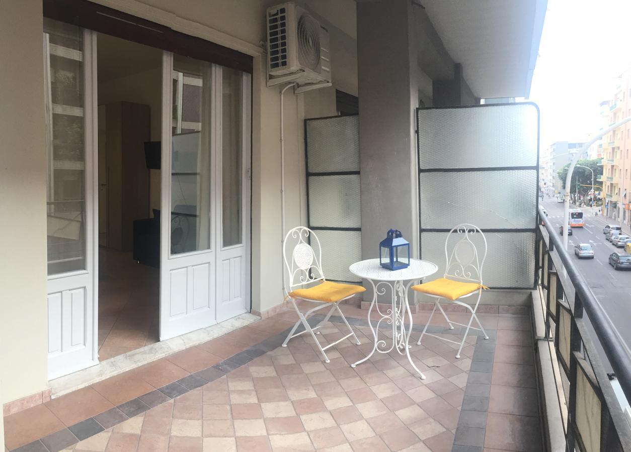 Affittacamere Easy Cagliari Exterior foto